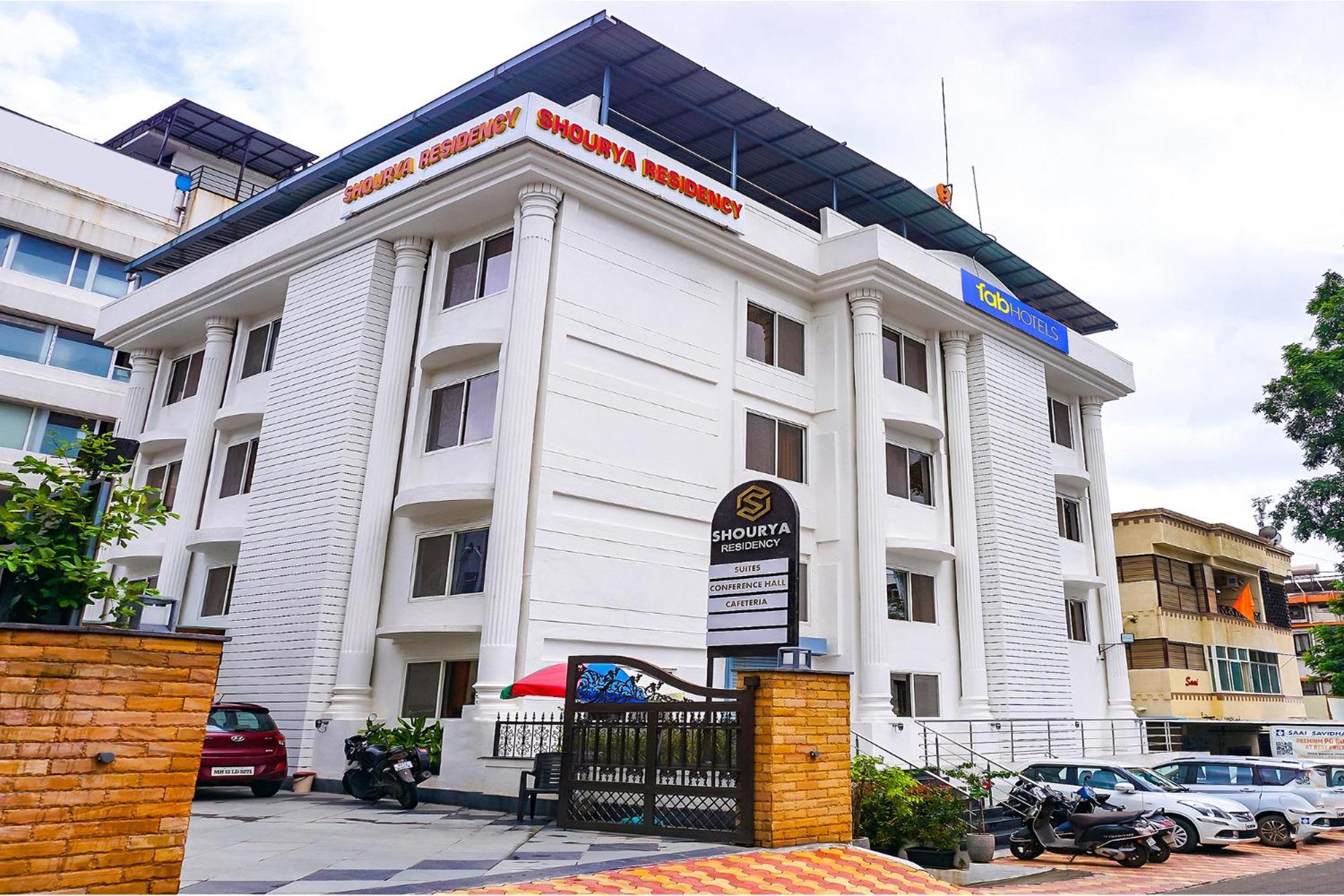 Fabhotel Prime Shourya Residency - Nr Maharshi Karve Museum Пюн Екстериор снимка