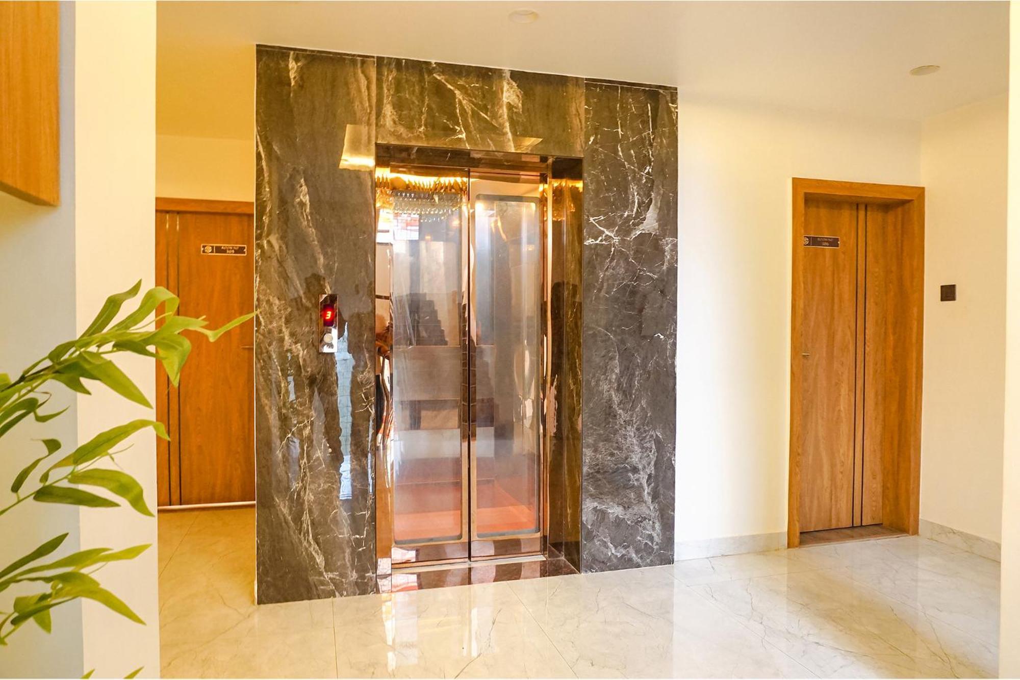 Fabhotel Prime Shourya Residency - Nr Maharshi Karve Museum Пюн Екстериор снимка