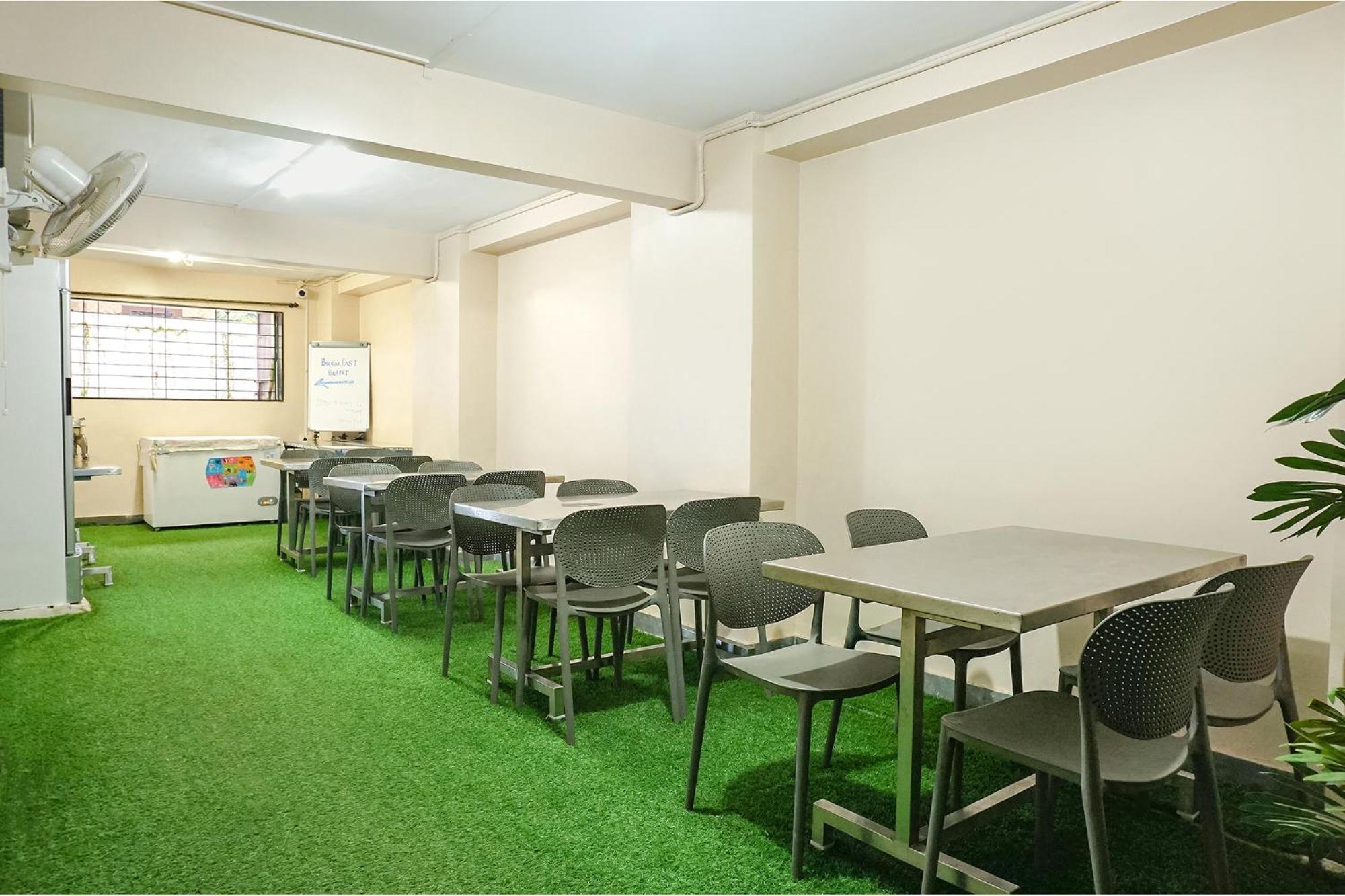 Fabhotel Prime Shourya Residency - Nr Maharshi Karve Museum Пюн Екстериор снимка